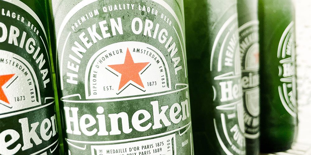 Η Heineken πούλησε τις επιχειρήσεις της στην Ρωσία έναντι 1 ευρώ