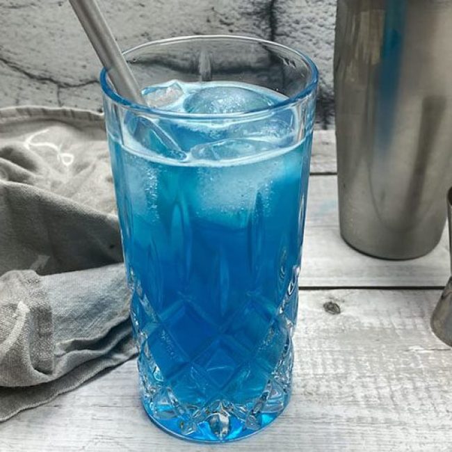 Blue Lagoon Κοκτέιλ