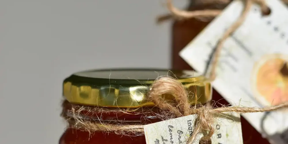 Σχεδόν ένας στους δύο Ισπανούς τρώει ληγμένα τρόφιμα