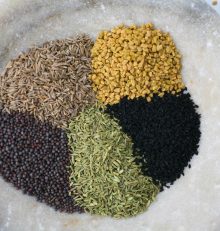 Panch Phoron: το μείγμα μπαχαρικών που δίνει ταυτότητα στη βεγγαλική κουζίνα