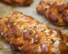 Πασχαλινό τσουρέκι