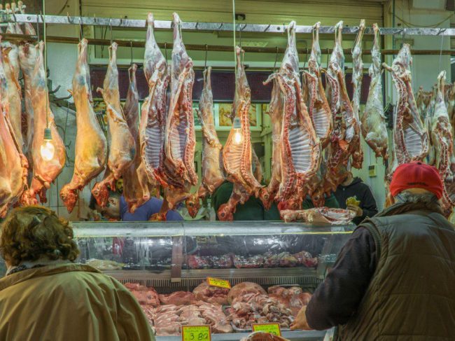 Σφαγή χωρίς αναισθησία: Τι συζητείται στη Βρετανία!