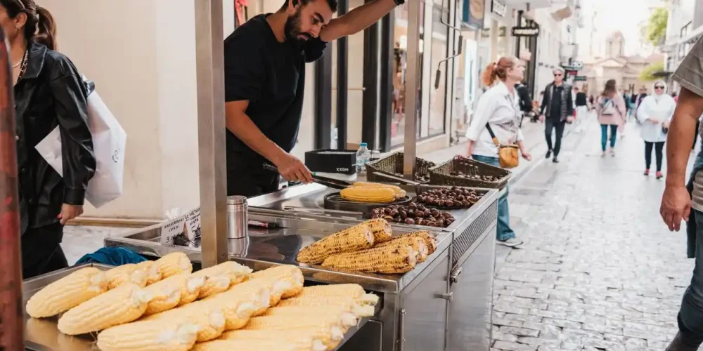 Τρεις Ελληνικές πόλεις μέσα στις 10 κορυφαίες πόλεις για street food