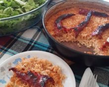 Τσόρμπα με ρύζι στο φούρνο