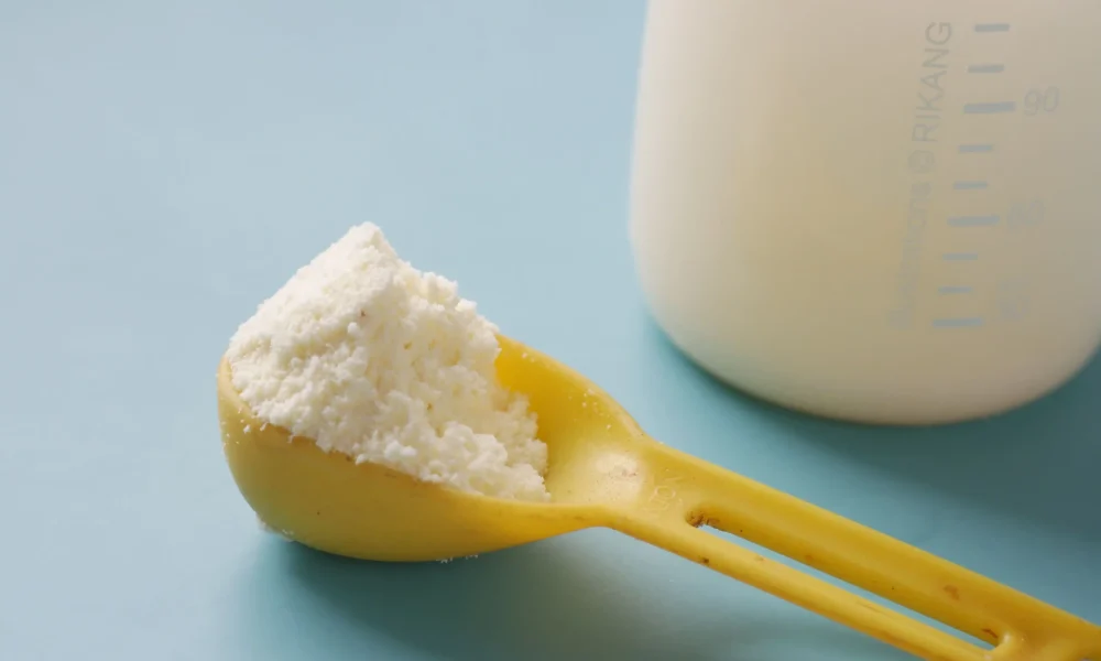 Νέα έρευνα στην Αυστρία για Nestlé και Danone μετά την ανάκληση παρτίδων βρεφικού γάλακτος