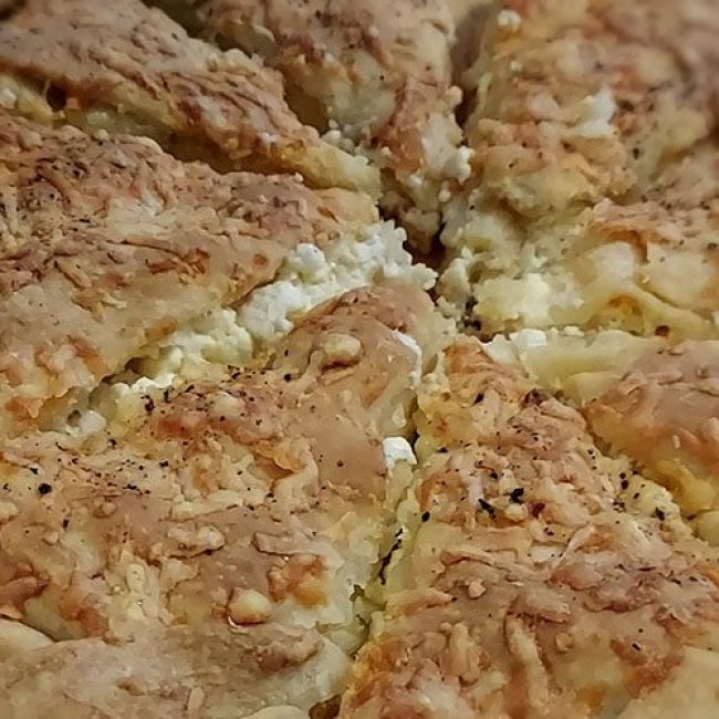 Τυρόπιτα τσαλακωτή